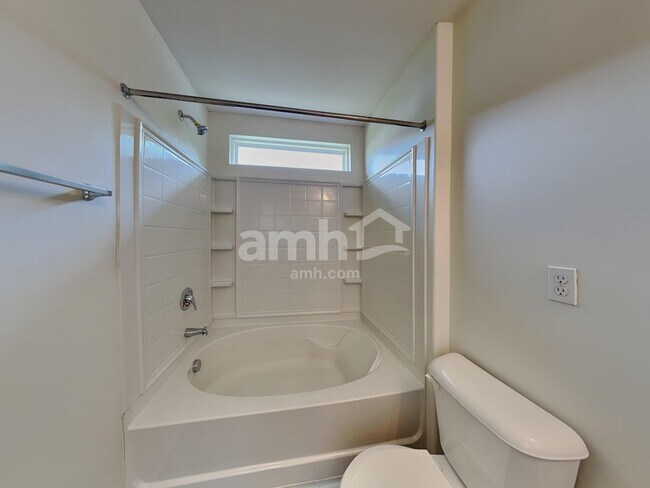 Building Photo - 2504 Tulip Poplar Cir