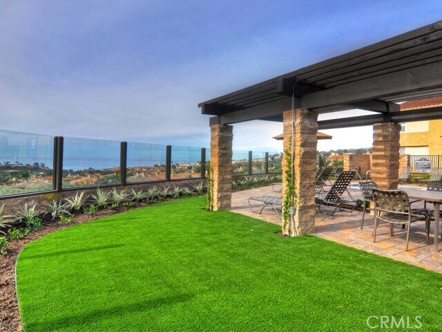 Building Photo - 48 Corniche Dr