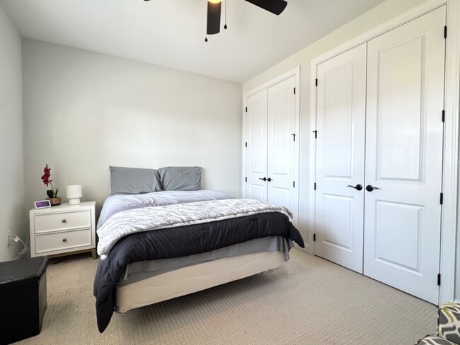 Building Photo - 4 Bedroom Luxury Townhome in Apex