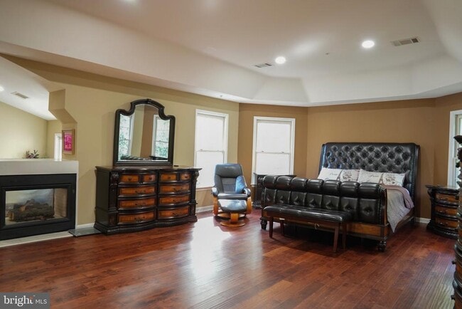 Building Photo - 101 Whistling Wood Ct