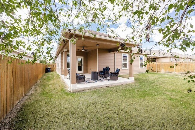 Building Photo - 6133 Mantalcino Dr