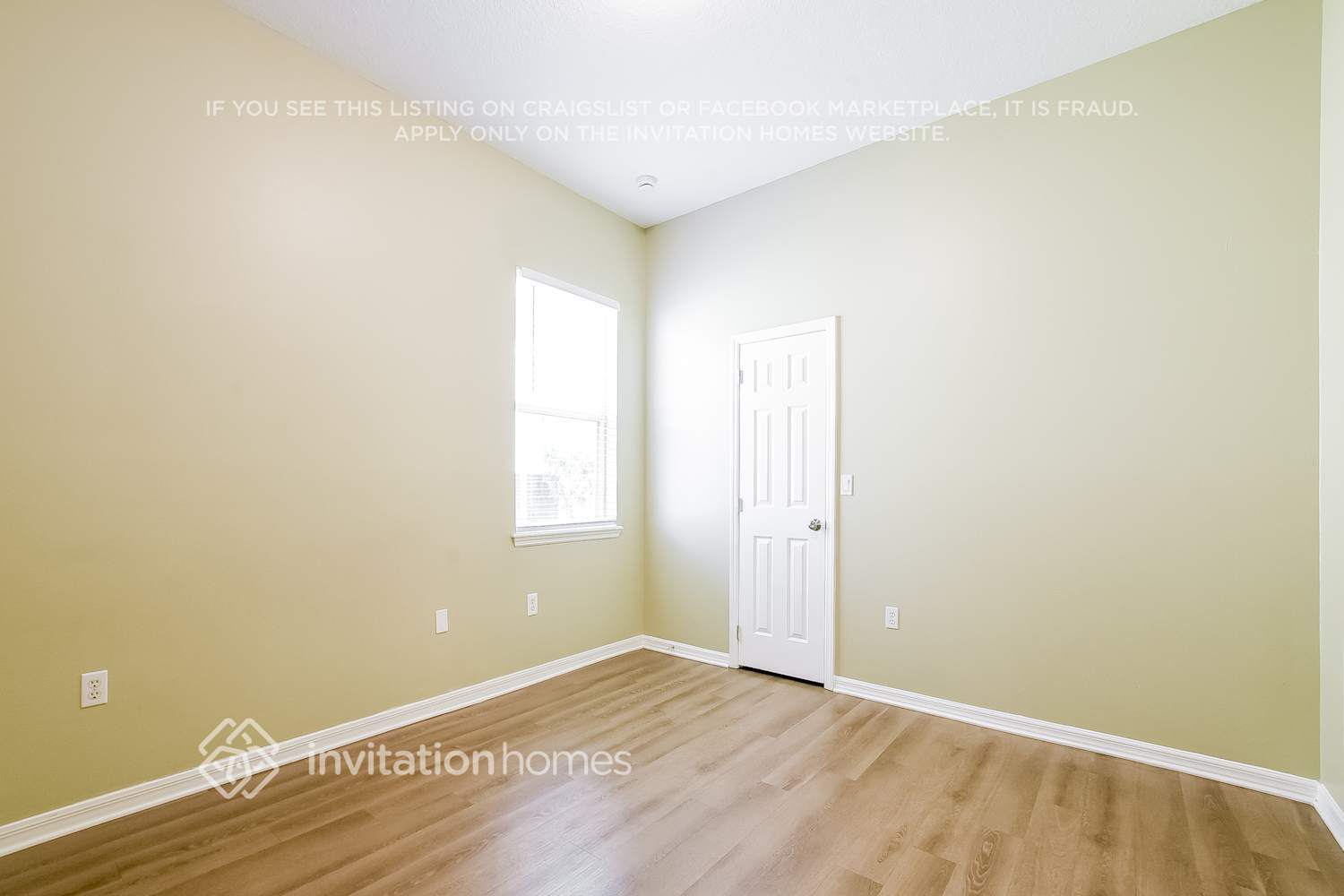 Building Photo - 920 White Oak Way