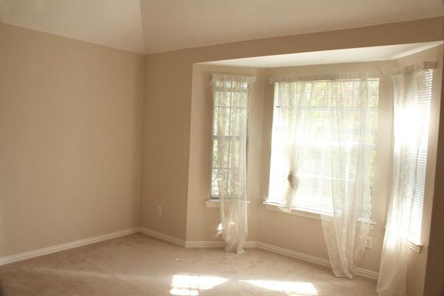 Building Photo - 8605 Berwick Dr