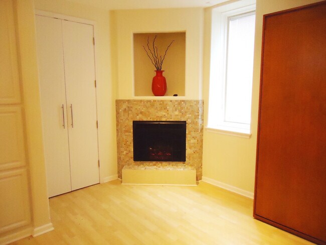 Building Photo - 4333 Beard Ave S