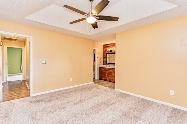 Building Photo - 1403 Wenwood Ct