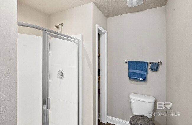 Building Photo - 25806 Pollard Rd