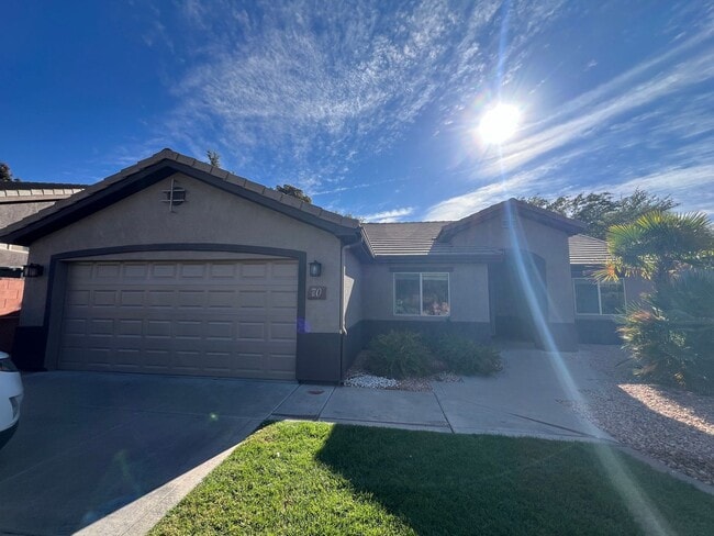 Building Photo - No Application Fee! Snow Canyon Home!