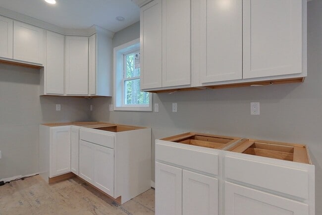 Building Photo - 16 Moose Trail