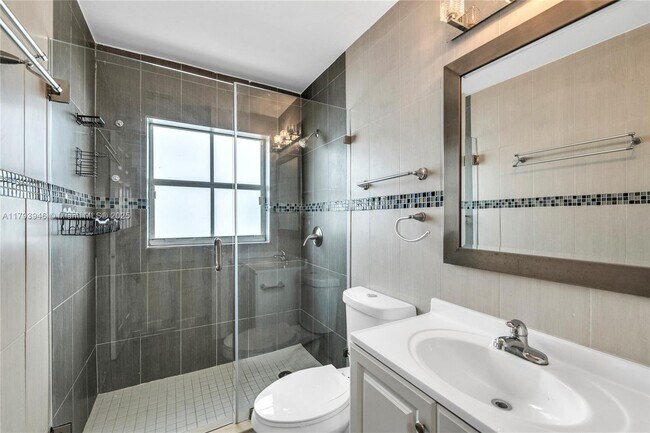 Building Photo - 4470 SW 153rd Ave