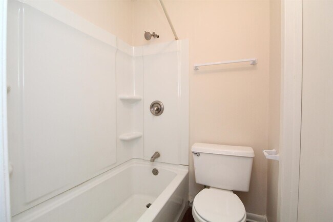 Building Photo - 5209 Char Bar Dr-