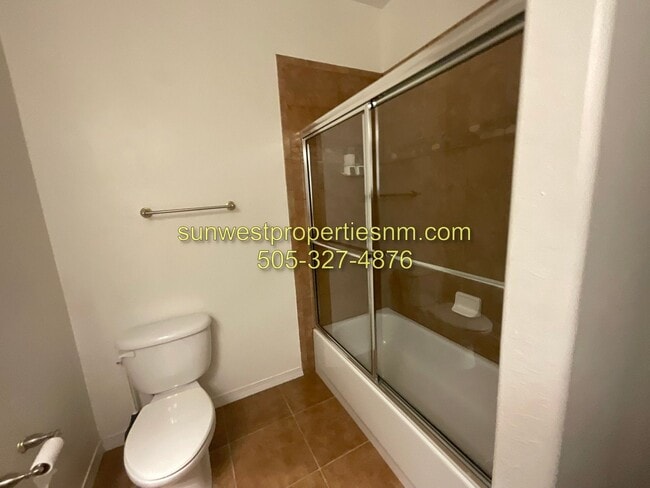 Building Photo - 3 Bedroom, 2 Bathroom Condo with 2 Car Gar...