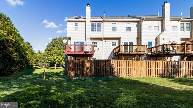 Building Photo - 45416 Baggett Terrace