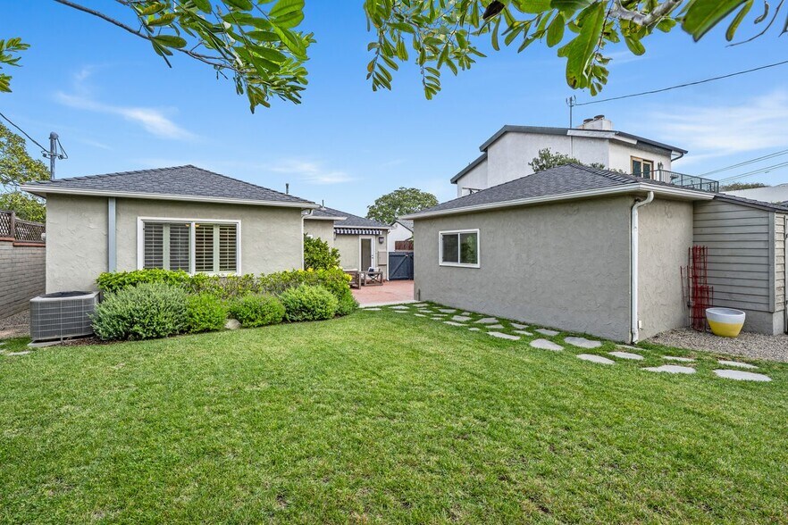 Building Photo - 7901 Westlawn Ave