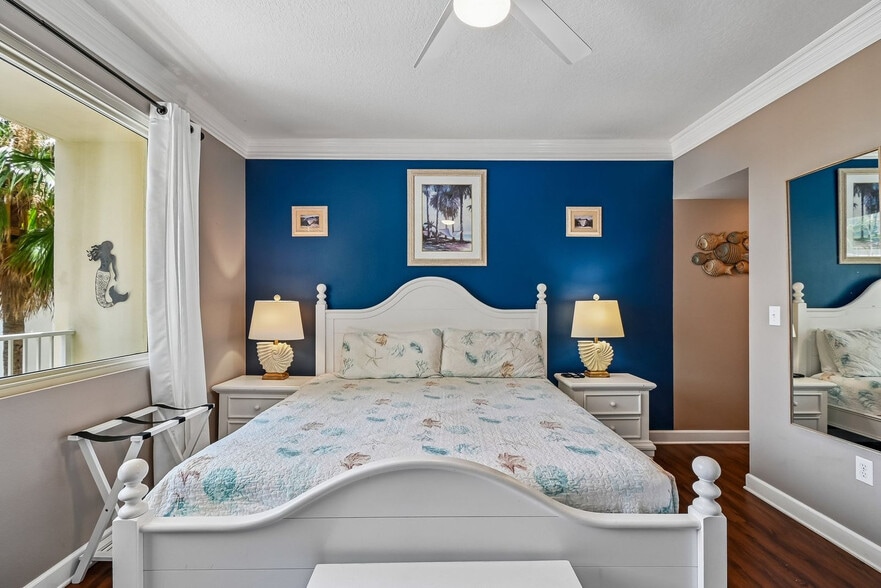 Building Photo - 104 Gulfside Ct
