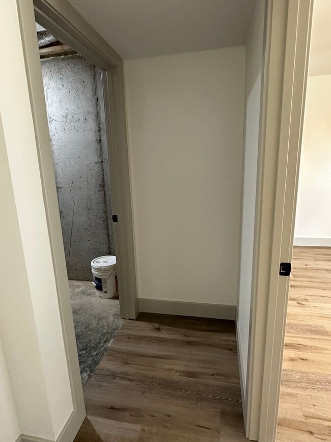 Building Photo - NEW CONSTRUCTION 5 Bed 3 Bath w/ Walk Out ...