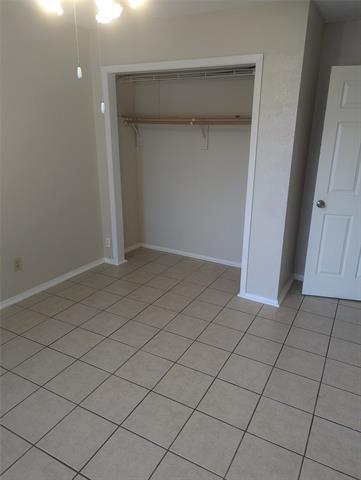 Building Photo - 1805 W Spring Creek Pkwy