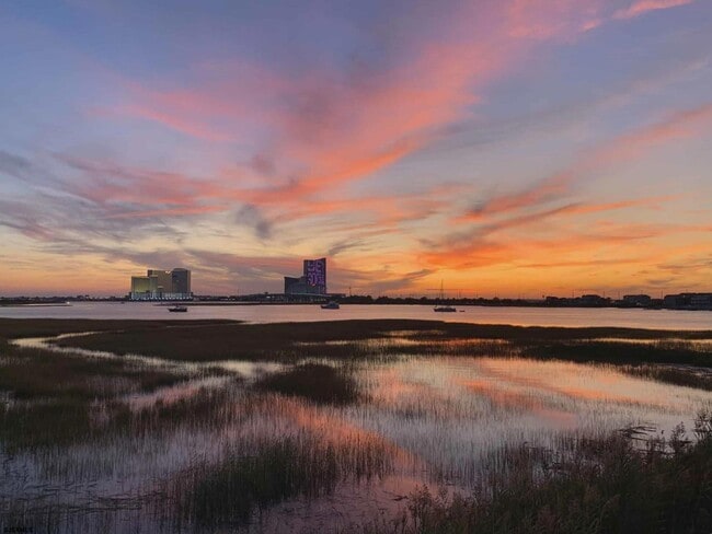 Building Photo - 12 Gull Cove