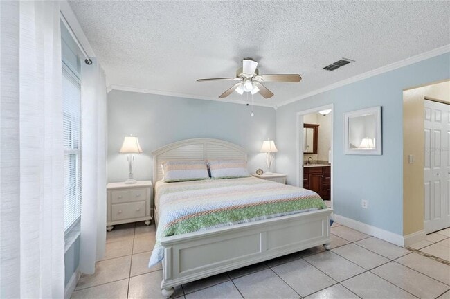 Building Photo - 3663 Longmeadow