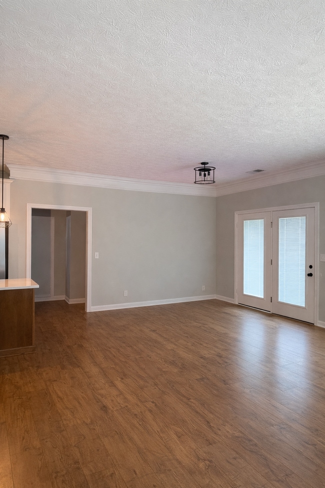 Building Photo - 128 Aiden Ln