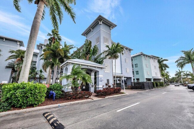 Building Photo - 875 NW Flagler Ave