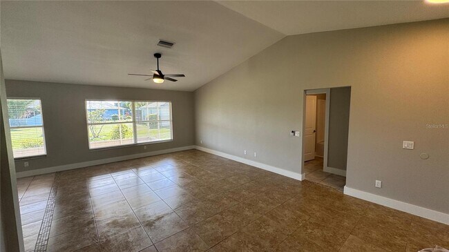Building Photo - 11728 Shirburn Cir