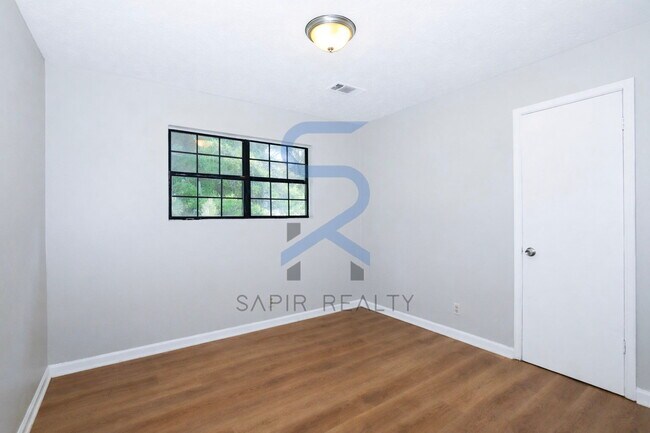 Building Photo - Peaceful Living in Lawrenceville – 2BR/1.5BA in a Quiet Community