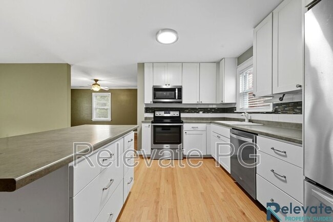 Building Photo - 401 Keats Rd
