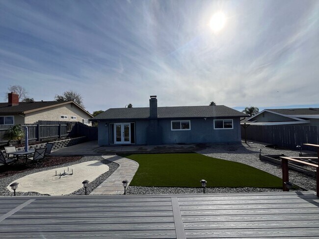 Building Photo - 4014 Wooster Dr