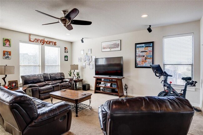 Building Photo - 2101 Rivers Edge Way