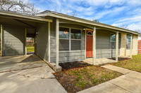 Building Photo - 839 Stonegate Dr
