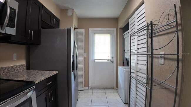 Building Photo - 3112 Enclave Ct
