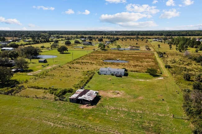 Building Photo - 241 Trotting Trail