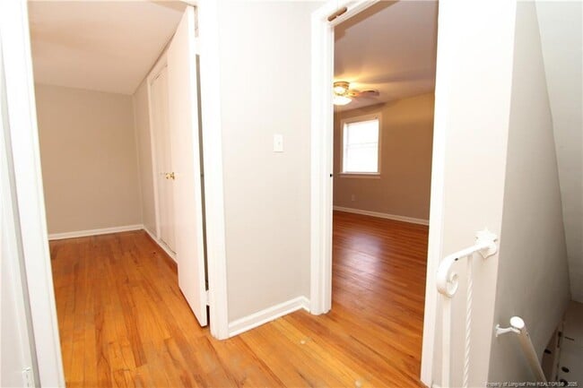 Building Photo - 1064 Nichols Dr