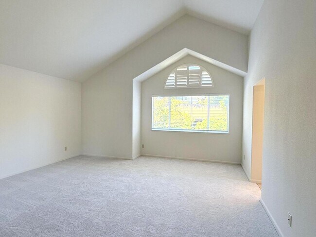 Building Photo - Terrific Danville Location Near Schools ! ...