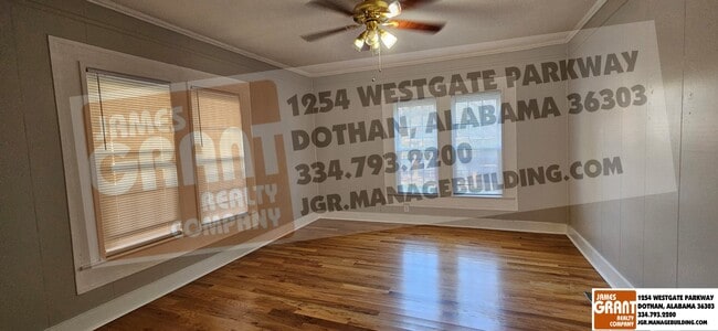 Building Photo - 206 Kornegay St