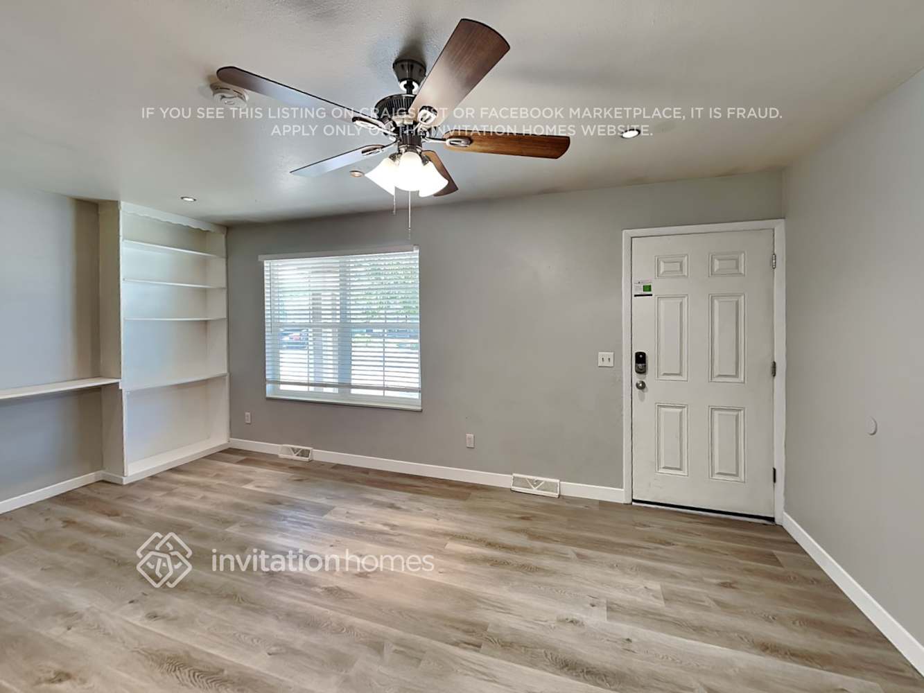 Building Photo - 4325 S Eagle Cir
