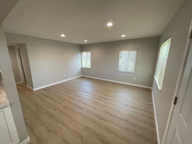 Building Photo - Vallejo - Western