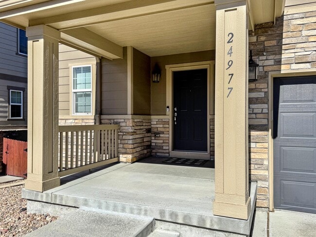 Building Photo - 24977 E Lake Dr