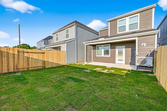 Building Photo - 3518 Mockingbird Ln