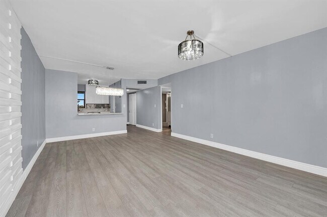 Building Photo - 9355 SW 8th St