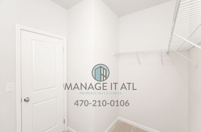 Building Photo - Elegant 4 Bedroom Townhome in Prime Location near HWY 285 in Doraville