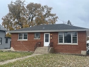 Building Photo - 5610 Bohlander Ave