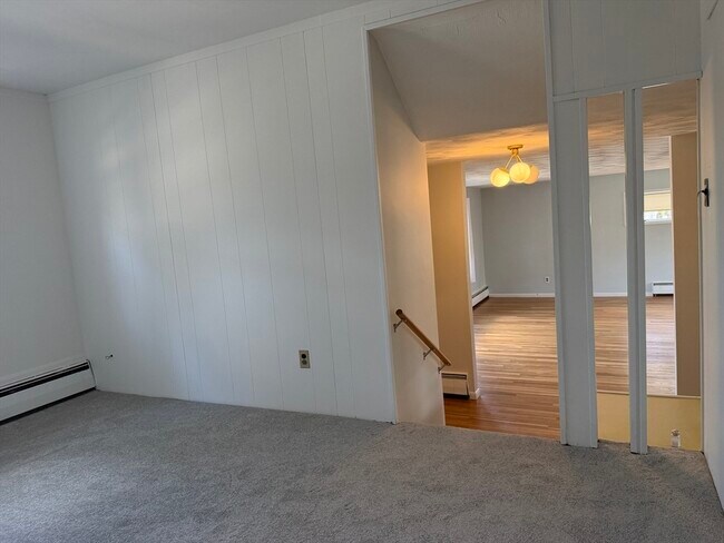 Building Photo - 90 Mill St