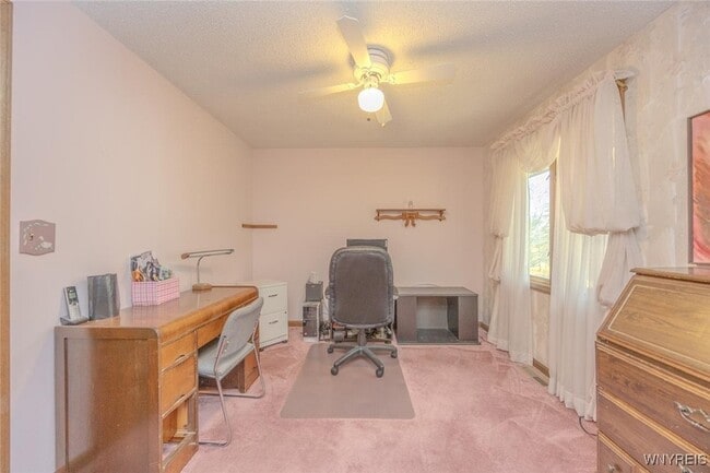 Building Photo - 6784 Bear Ridge Rd