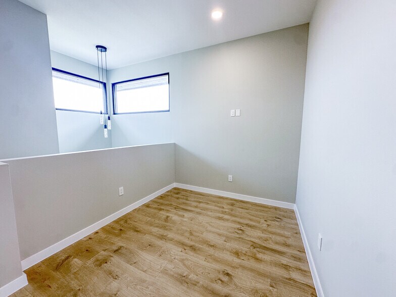 Building Photo - 4602 Juniper Cir