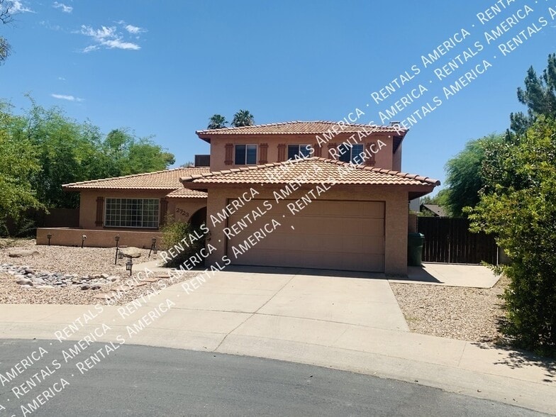Building Photo - 2723 S Estrella Cir