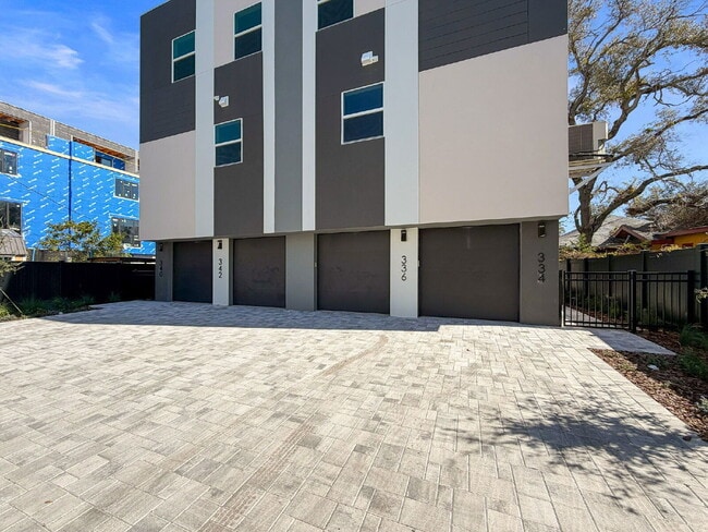 Building Photo - 334 14th St N