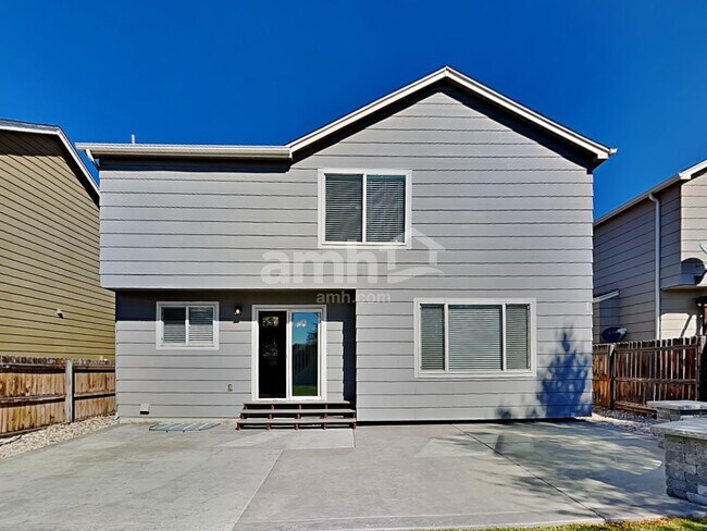 Building Photo - 4815 Talons Mark Dr