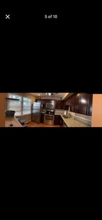 Building Photo - 14 Duchess Ct
