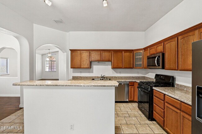 Building Photo - 3141 Fury Point Pl